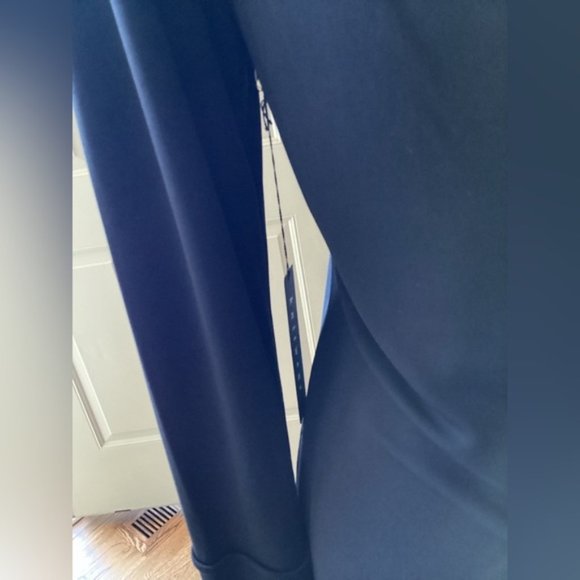 NWT Gorgeous Elie Tahari black jersey set​ - Picture 10 of 14